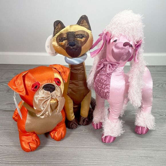 2006 Fiesta High Society Satin Posh Cat and Dog Plush Bulldog Siamese Poodle NEW - Picture 1 of 11